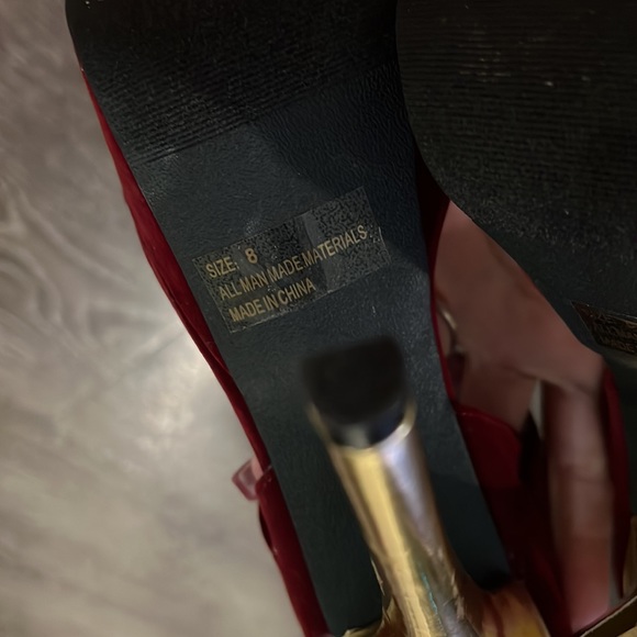 Qupid Platform Heels - Picture 9 of 11